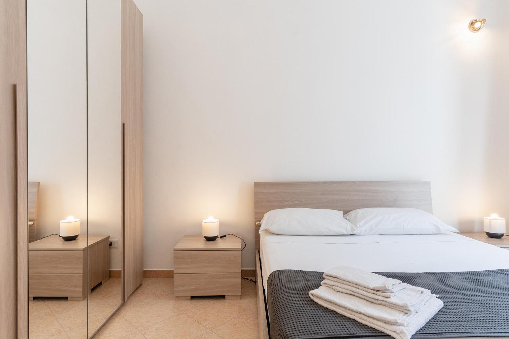 Dante 307 Suite Apartment バーリ エクステリア 写真